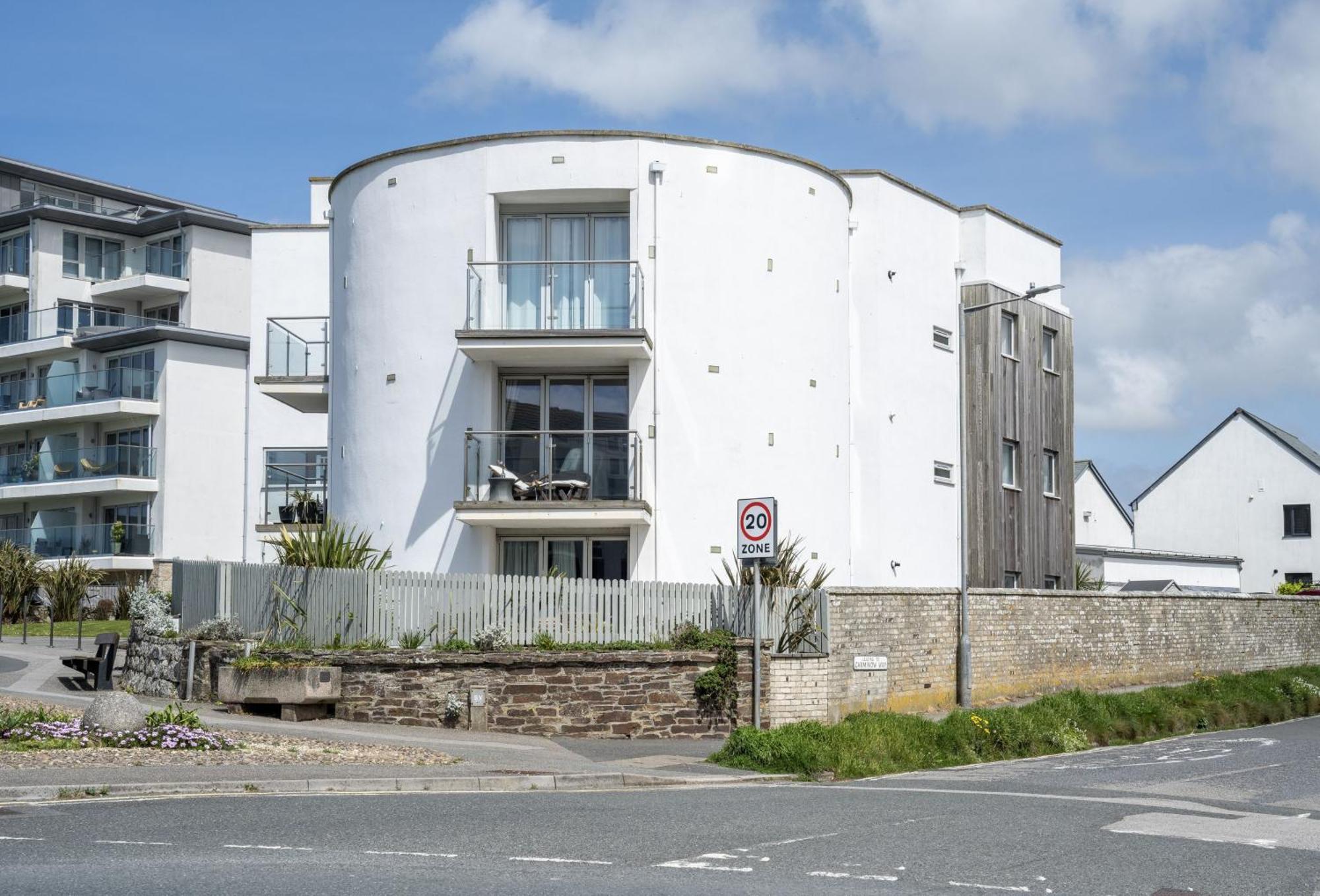 Villa Number 2 In Lusty Glaze, Newquay à New Quay Extérieur photo